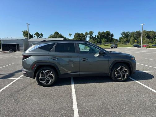 Amazon Gray 2023 Hyundai TUCSON SEL