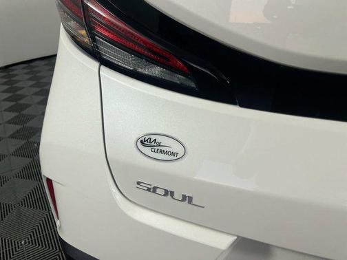 2025 Kia Soul S