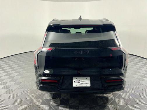 Ebony Black 2026 Kia EV9 Land