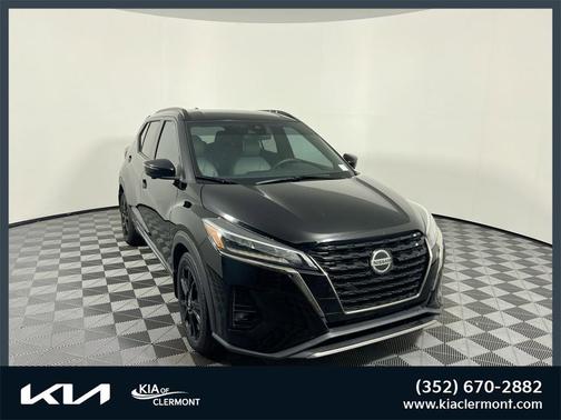 2021 Nissan Kicks SR