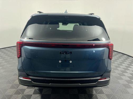 Astra Blue 2026 Kia Carnival Hybrid SX