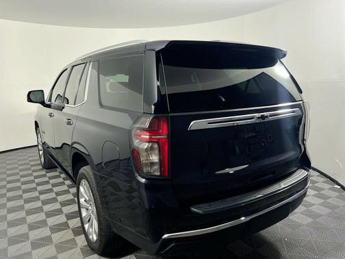 Dark Ash Metallic 2022 Chevrolet Tahoe Premier