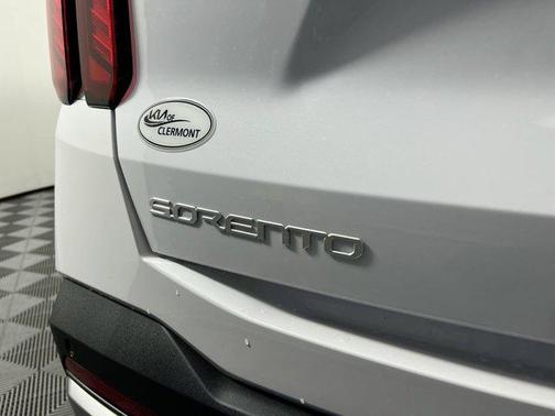 2025 Kia Sorento EX