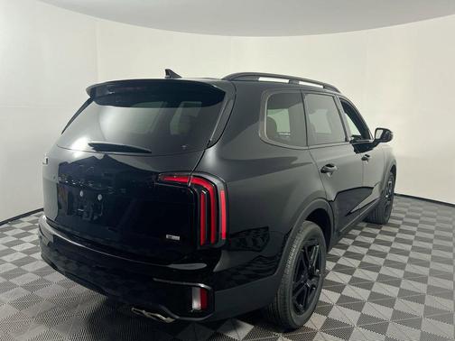 2025 Kia Telluride SX Prestige X-Line