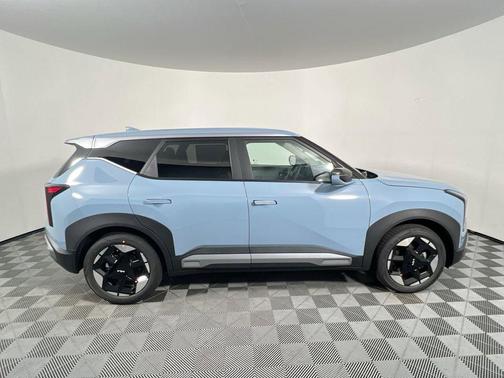 Frost Blue 2027 Kia Seltos S
