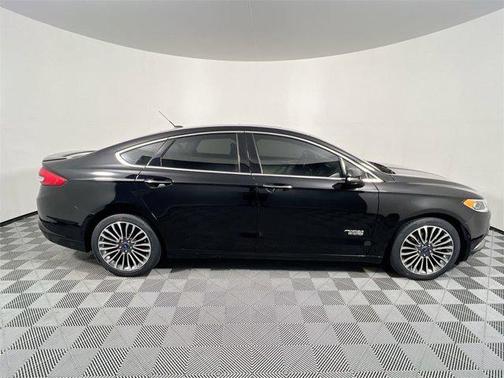 2017 Ford Fusion Energi Platinum