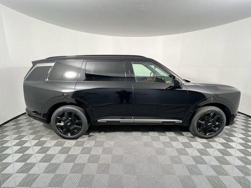 Ebony Black 2027 Kia Telluride Hybrid SX