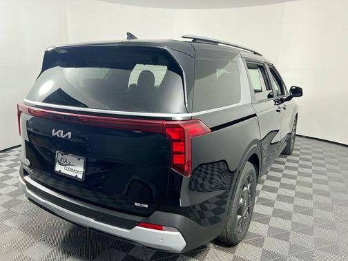 2025 Kia Carnival Hybrid EX