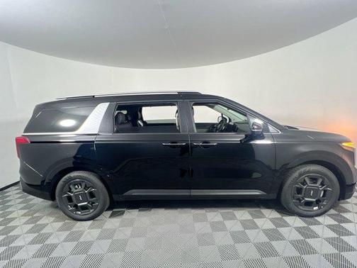 2025 Kia Carnival Hybrid EX