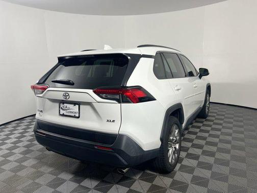 2020 Toyota RAV4 XLE Premium