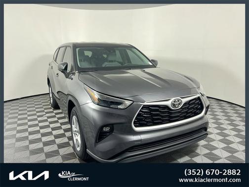 2023 Toyota Highlander LE