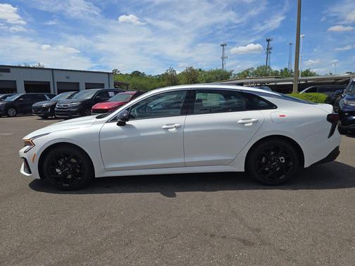 Snow White Pearl 2026 Kia K5 GT-Line FWD