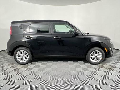 2025 Kia Soul S