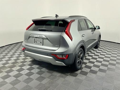 2026 Kia Niro EX