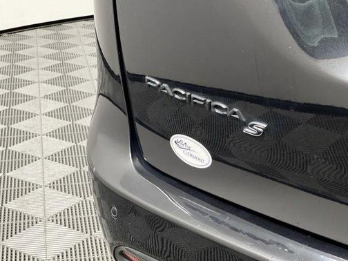2019 Chrysler Pacifica Touring-L Plus