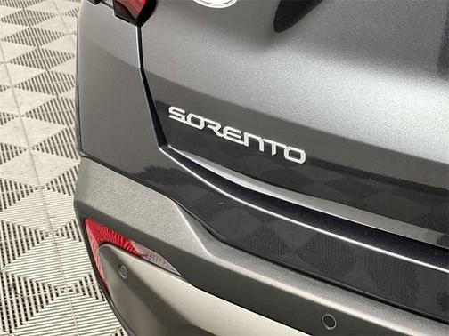 2024 Kia Sorento SX