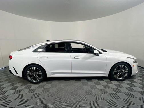 2023 Kia K5 EX