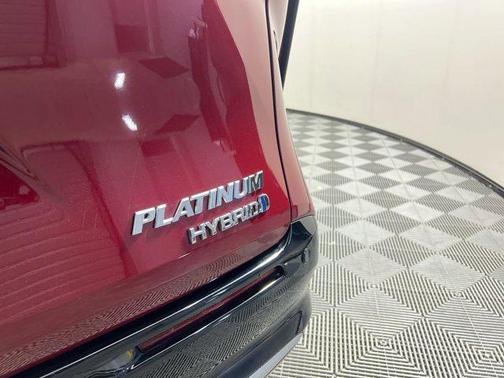 2023 Toyota Sienna Platinum 7 Passenger