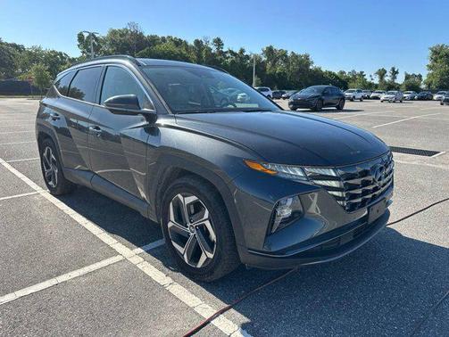 Dark Gray Metallic 2024 Hyundai TUCSON Limited