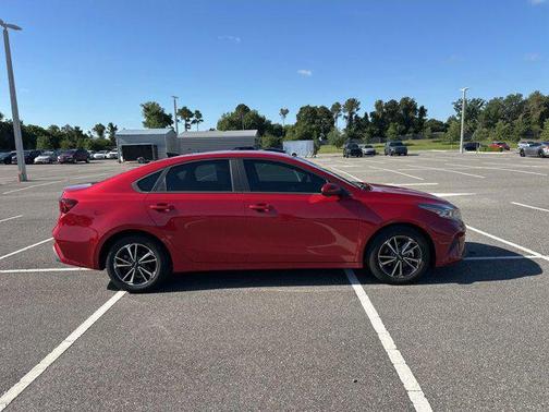 Currant Red 2023 Kia Forte LXS