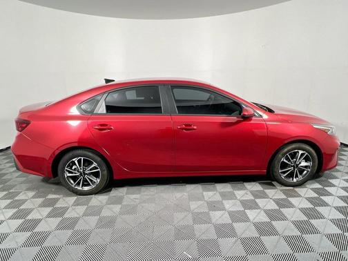Currant Red 2023 Kia Forte LXS