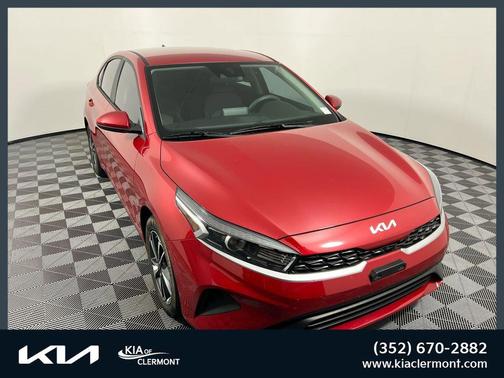 Currant Red 2023 Kia Forte LXS