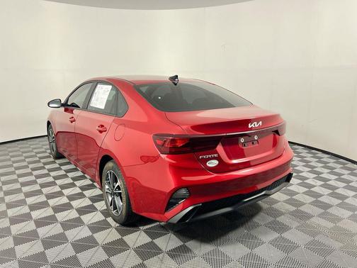 Currant Red 2023 Kia Forte LXS
