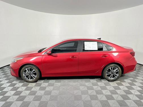 Currant Red 2023 Kia Forte LXS