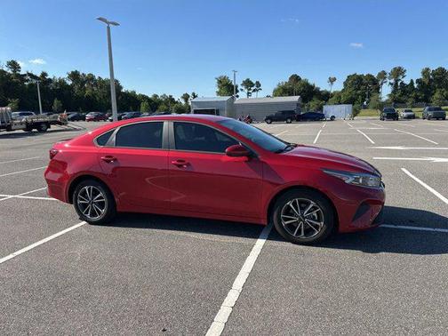 Currant Red 2023 Kia Forte LXS