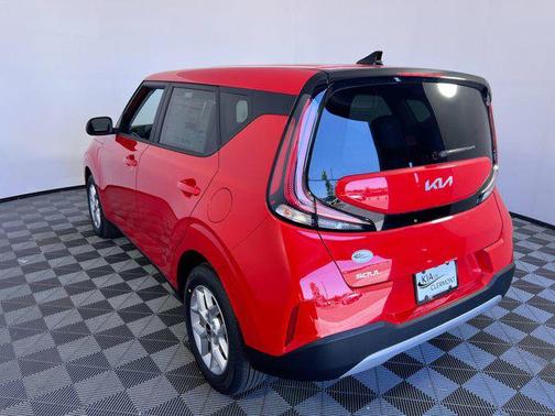 2025 Kia Soul LX