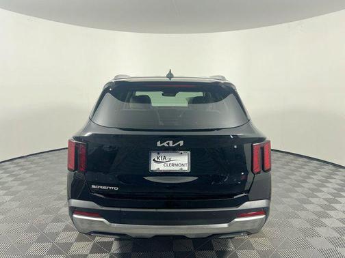 2025 Kia Sorento EX