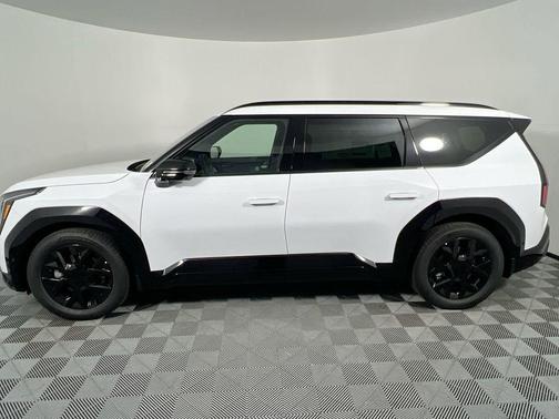 2026 Kia EV9 Land
