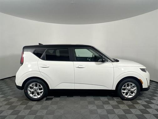 2023 Kia Soul S