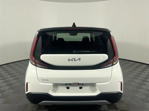 2023 Kia Soul S