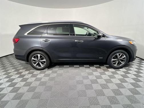 2019 Kia Sorento EX