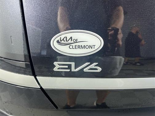 2025 Kia EV6 Light