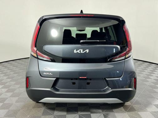 Gravity Gray 2025 Kia Soul LX