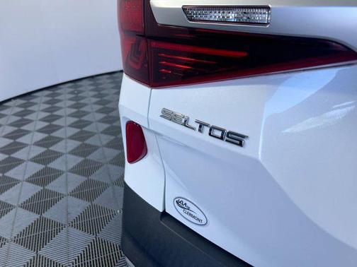 2021 Kia Seltos S