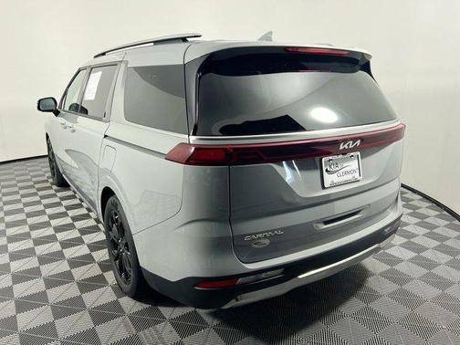 2023 Kia Carnival SX Prestige