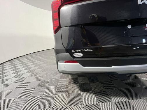 Panthera Metal 2026 Kia Carnival Hybrid EX
