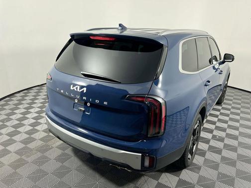 2023 Kia Telluride EX
