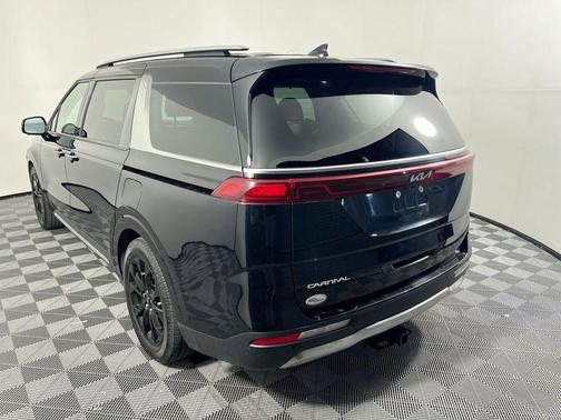 2024 Kia Carnival SX Prestige