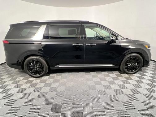 2024 Kia Carnival SX Prestige