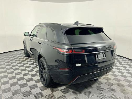 2022 Land Rover Range Rover Velar P250 S R-Dynamic