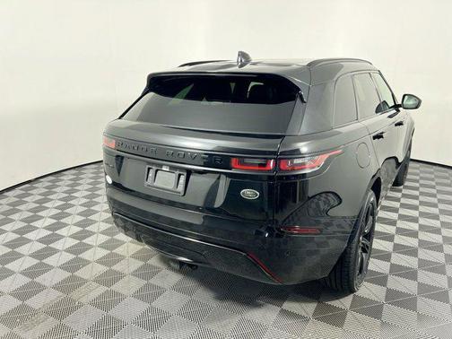 Santorini Black Metallic 2022 Land Rover Range Rover Velar P250 S R-Dynamic