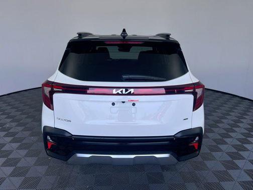 2025 Kia Seltos S