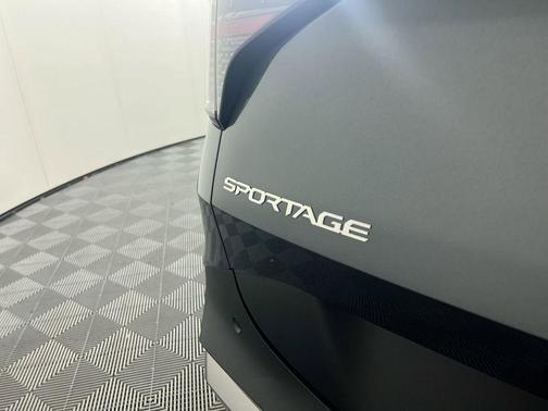 2026 Kia Sportage SX Turbo