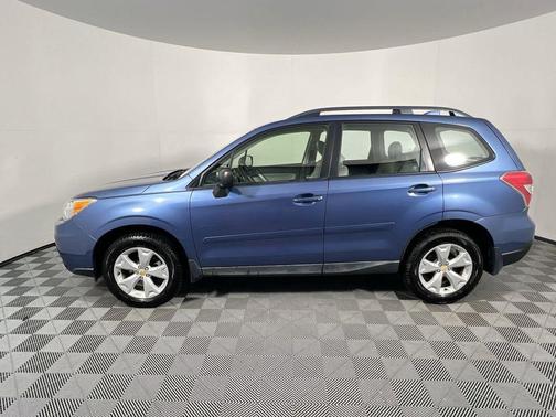 2016 Subaru Forester 2.5i