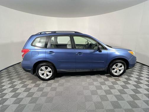 2016 Subaru Forester 2.5i