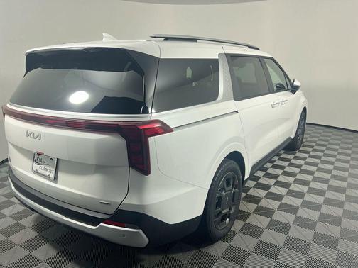 Snow White Pearl 2026 Kia Carnival Hybrid EX
